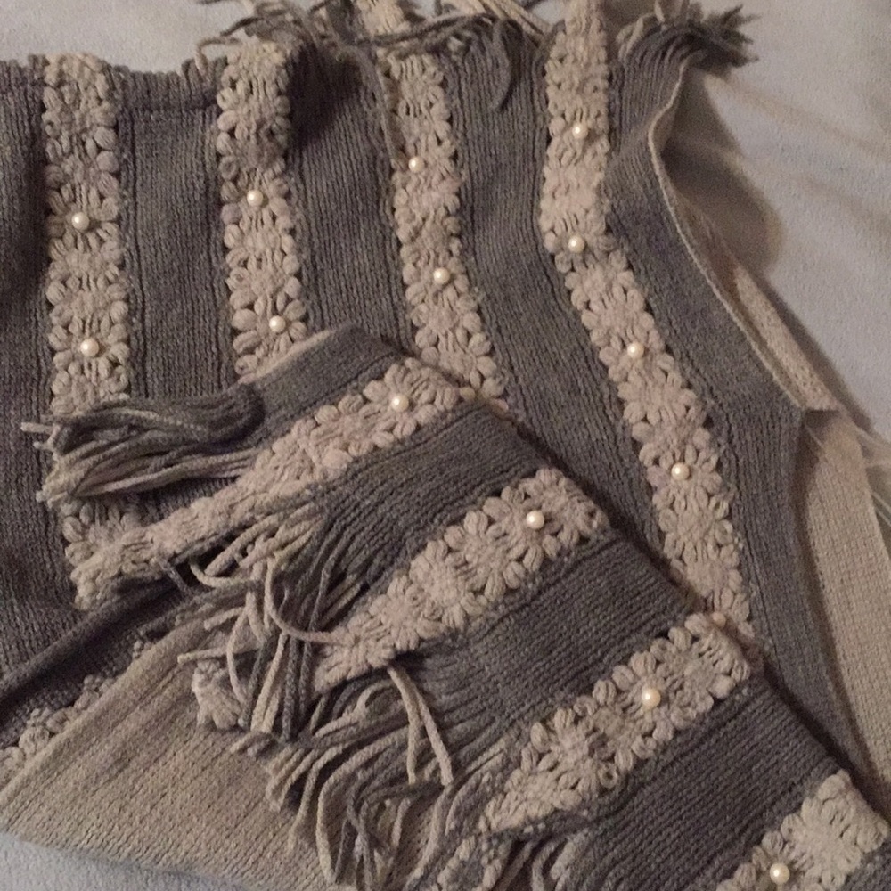 Beautiful sweater !